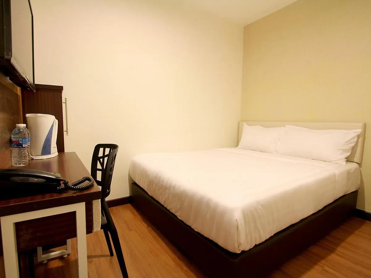 Okid Hotel Johor Bahru 2*,